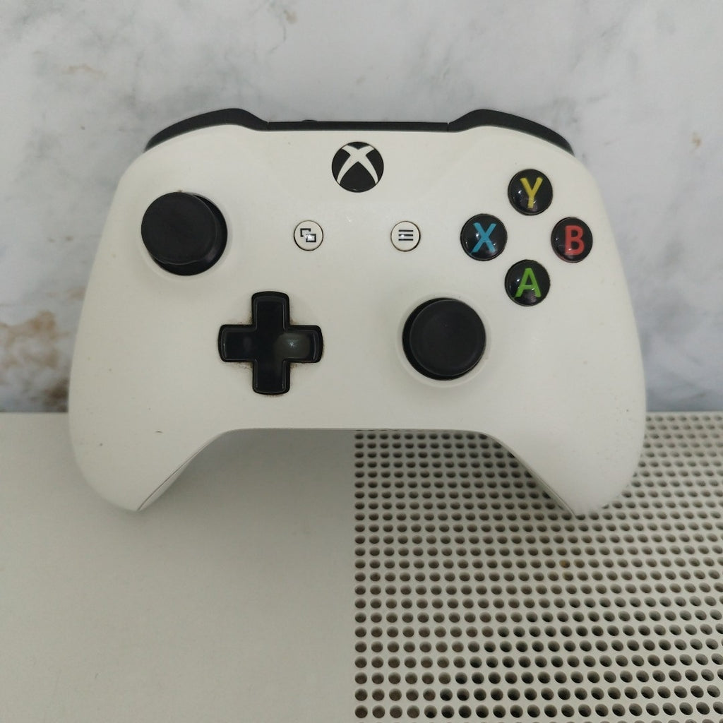 CONSOLA DE VIDEOJUEGO MICROSOFT XBOX ONE S 1 TB (SEMINUEVO)