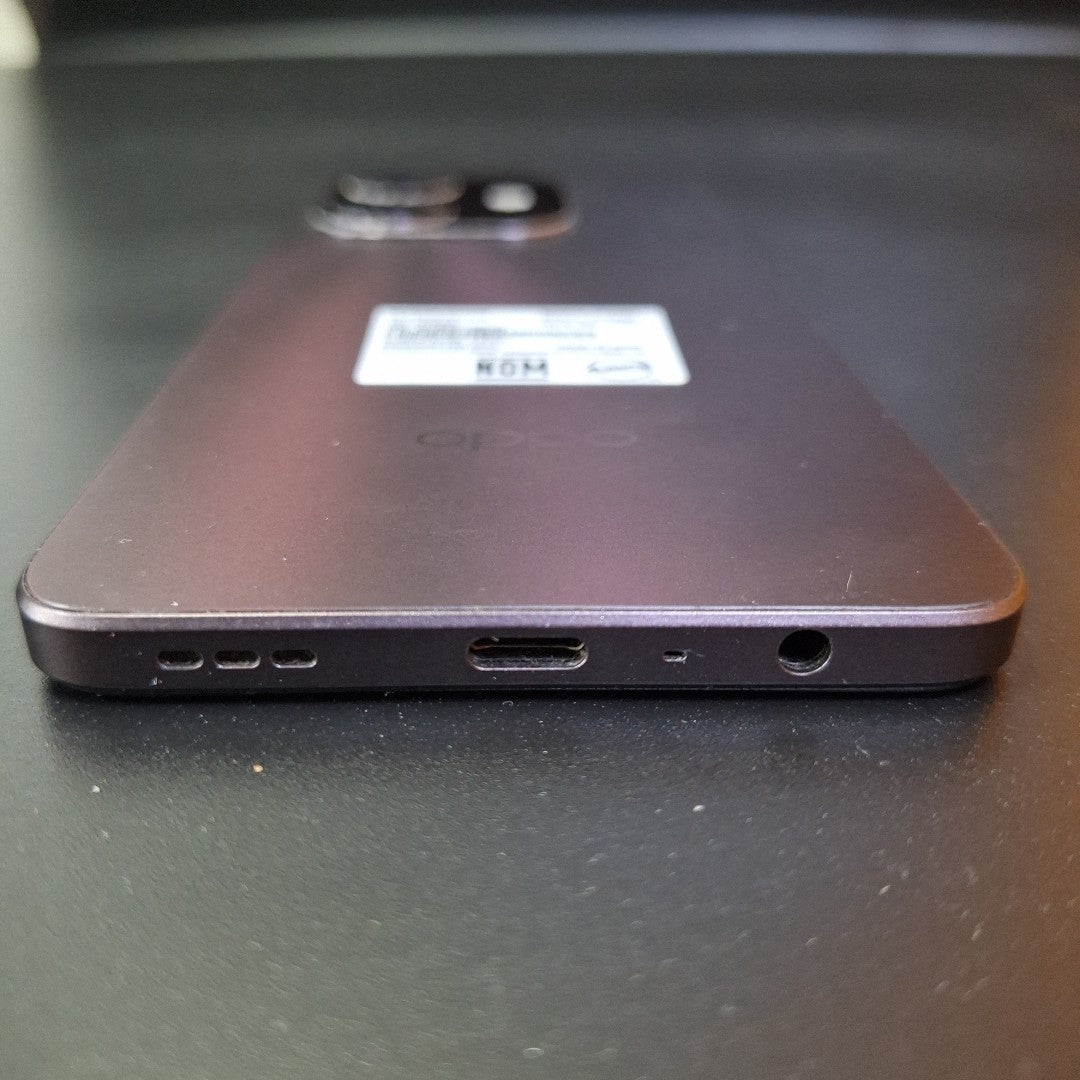 CELULAR OPPO  A40 CPH2669 (2024) 256 GB 4 GB RAM (SEMINUEVO)