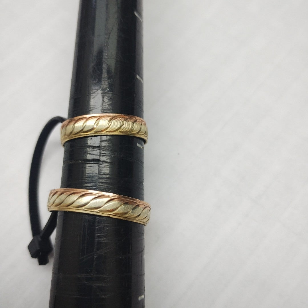 ARGOLLA. ORO COMBINADO. 10 K 2.9 GRMS (SEMINUEVO)