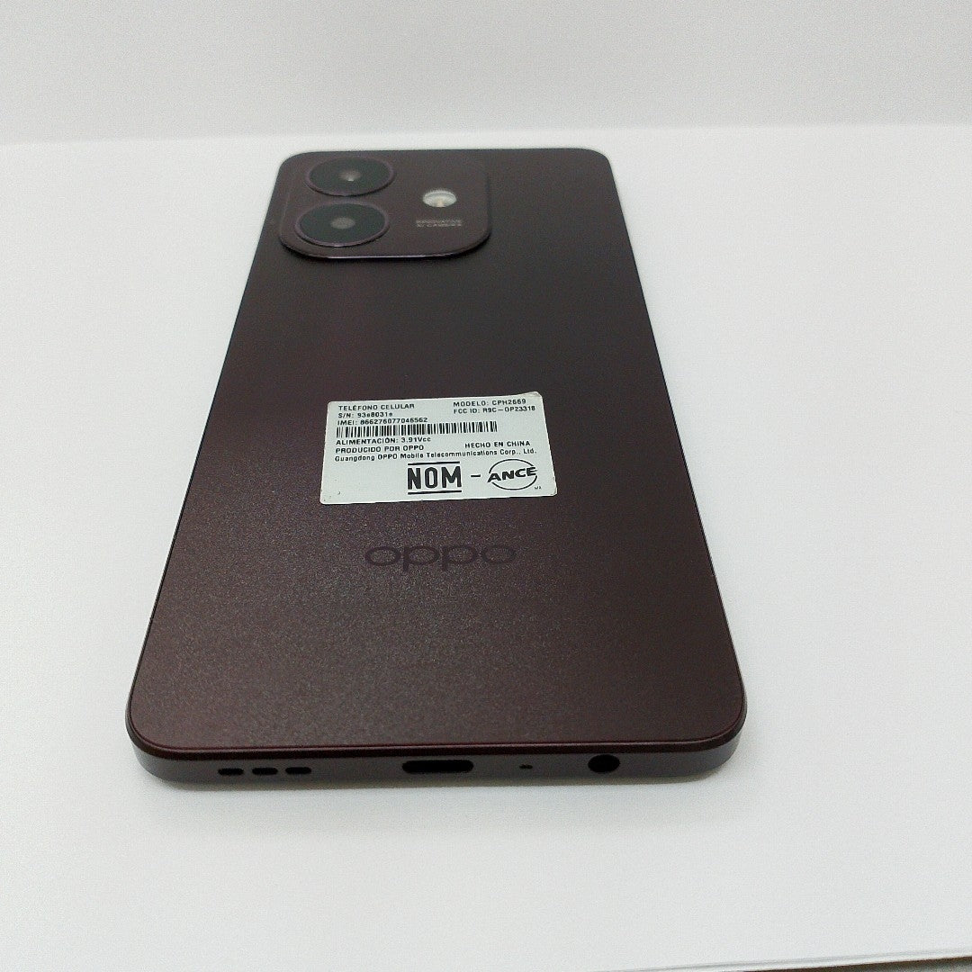 CELULAR OPPO  A40 CPH2669 (2024) 256 GB 4 GB RAM (SEMINUEVO)