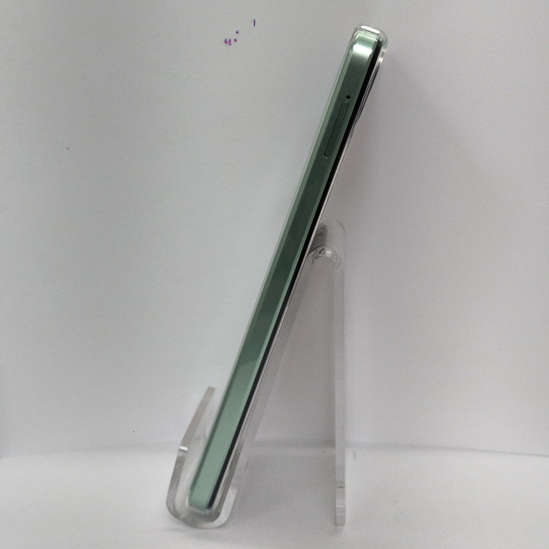CELULAR VIVO Y03 V2332 (2024) 128 GB 4 GB RAM (SEMINUEVO)