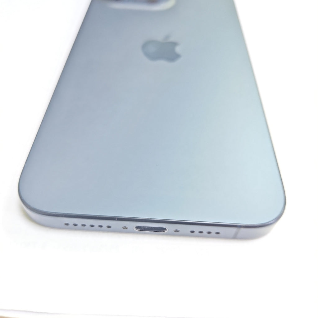 CELULAR APPLE IPHONE 15 PRO MAX A3105 (2023) 256 GB 8 GB RAM