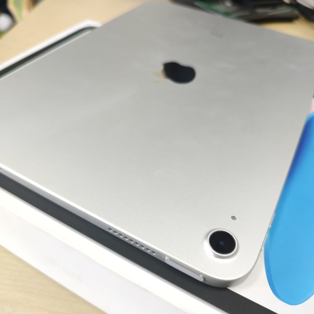 TABLETA APPLE IPAD 10 A2696 64 GB 4 GB RAM (SEMINUEVO)