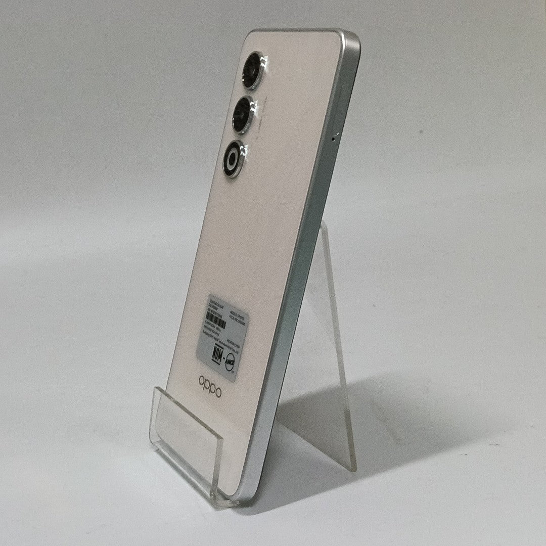 CELULAR OPPO  A5 CPH2727 (2025) 256 GB 4 GB RAM (SEMINUEVO)