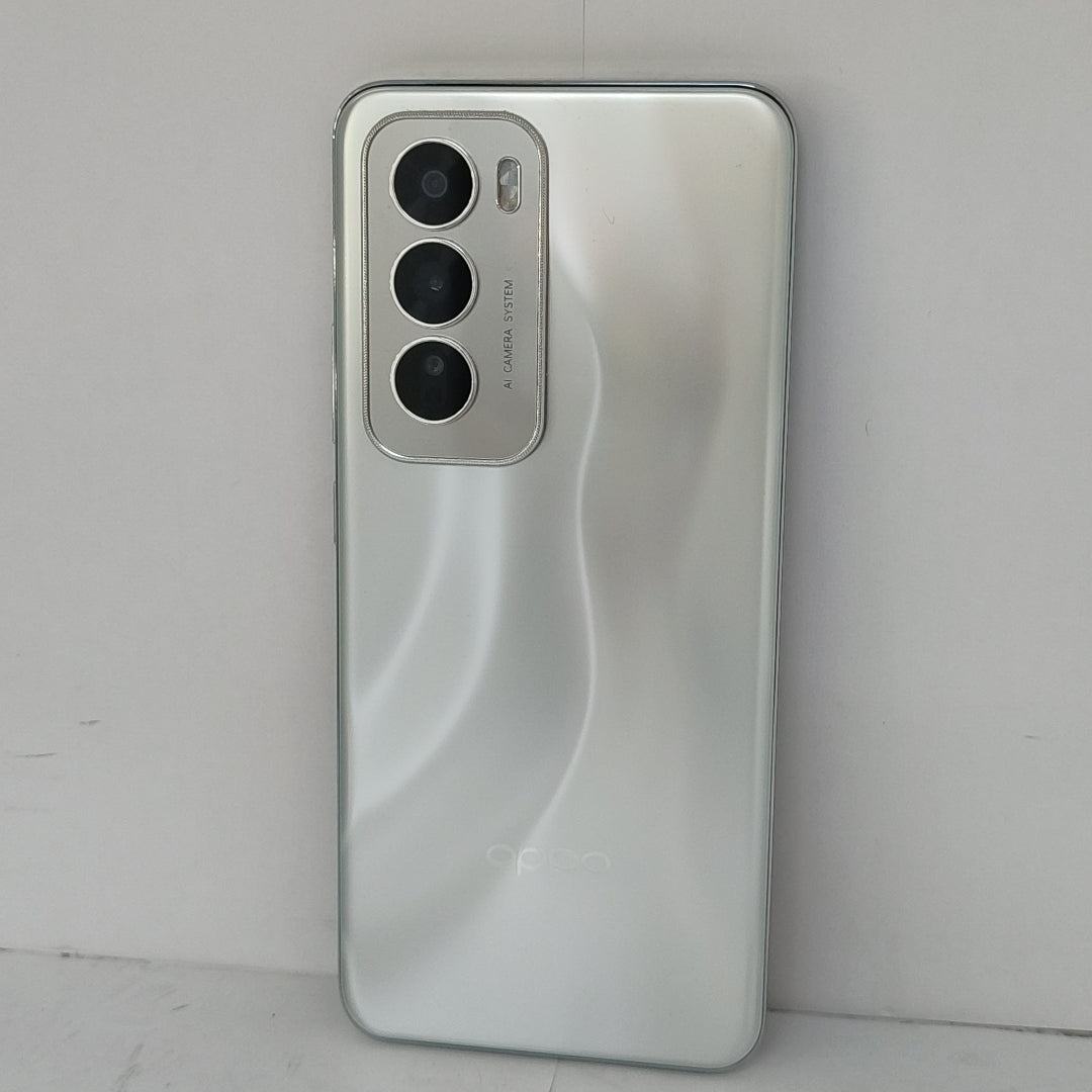 CELULAR OPPO   RENO12 5G CPH2625 (2024) 512 GB 12 GB RAM (SEMINUEVO)