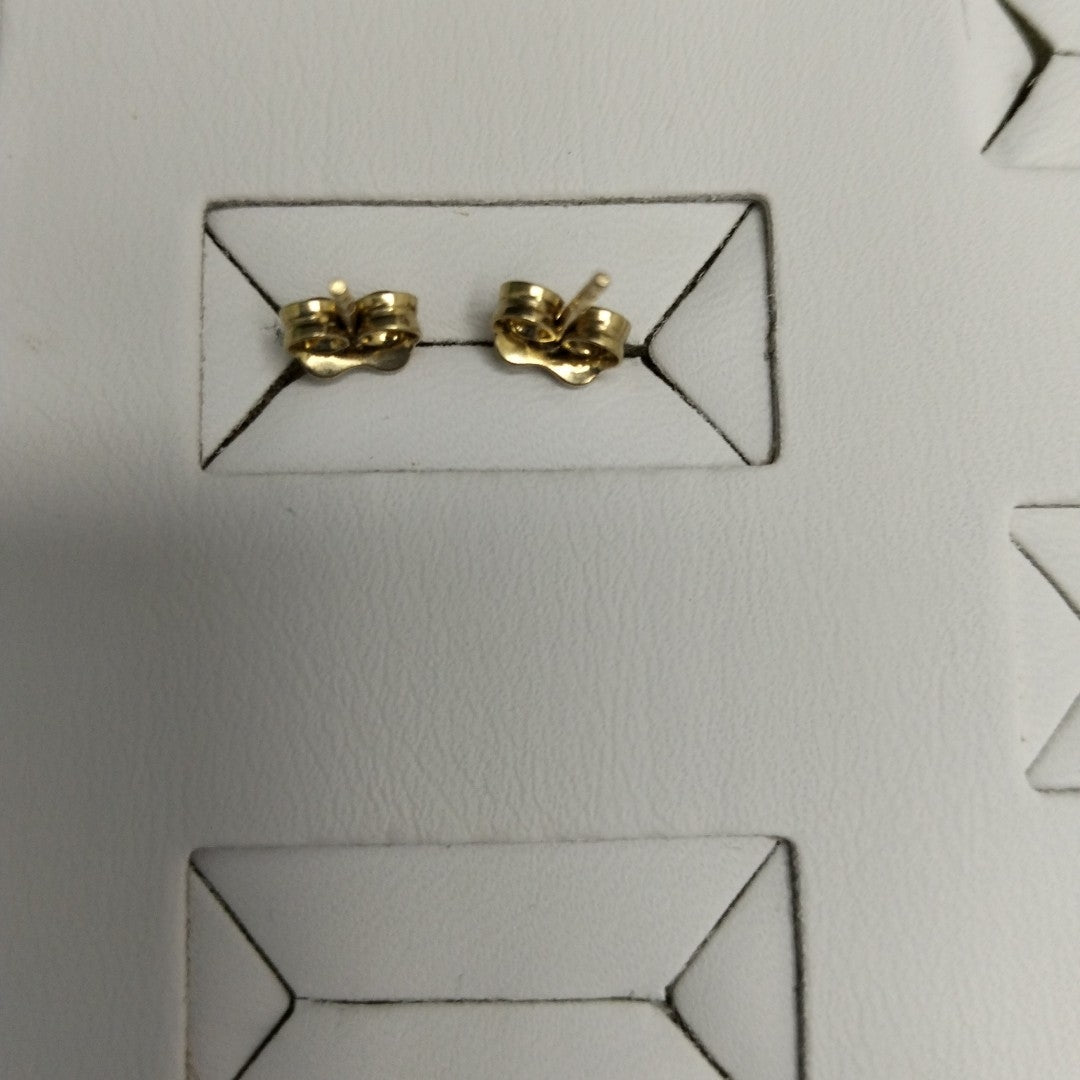 10221BRO00000A2581 FRD23 BROQUEL DE BARRA CON CIRCONIAS ORO 10K 1GRS (NUEVO)