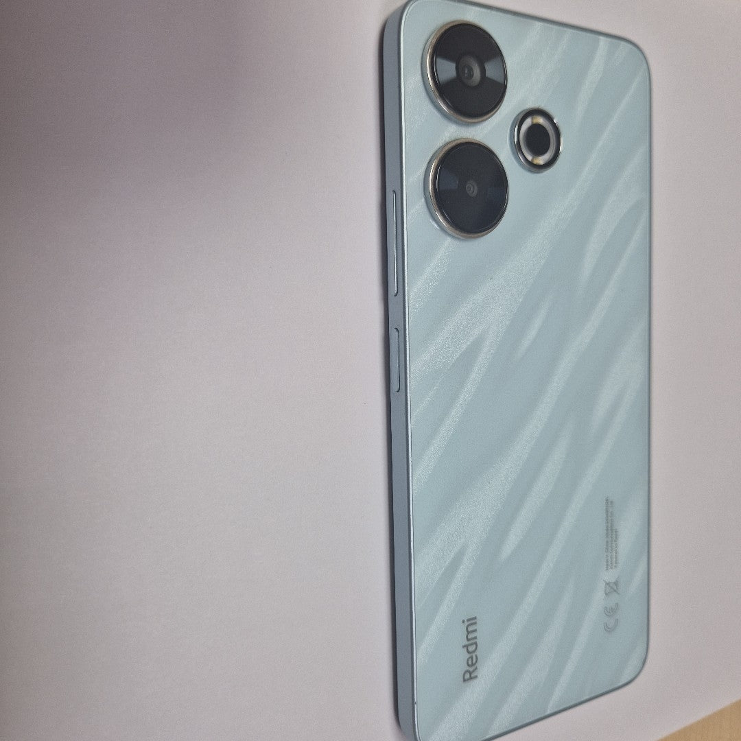 CELULAR XIAOMI REDMI 13 24049RN28L (2024) 256 GB 8 GB RAM (SEMINUEVO)