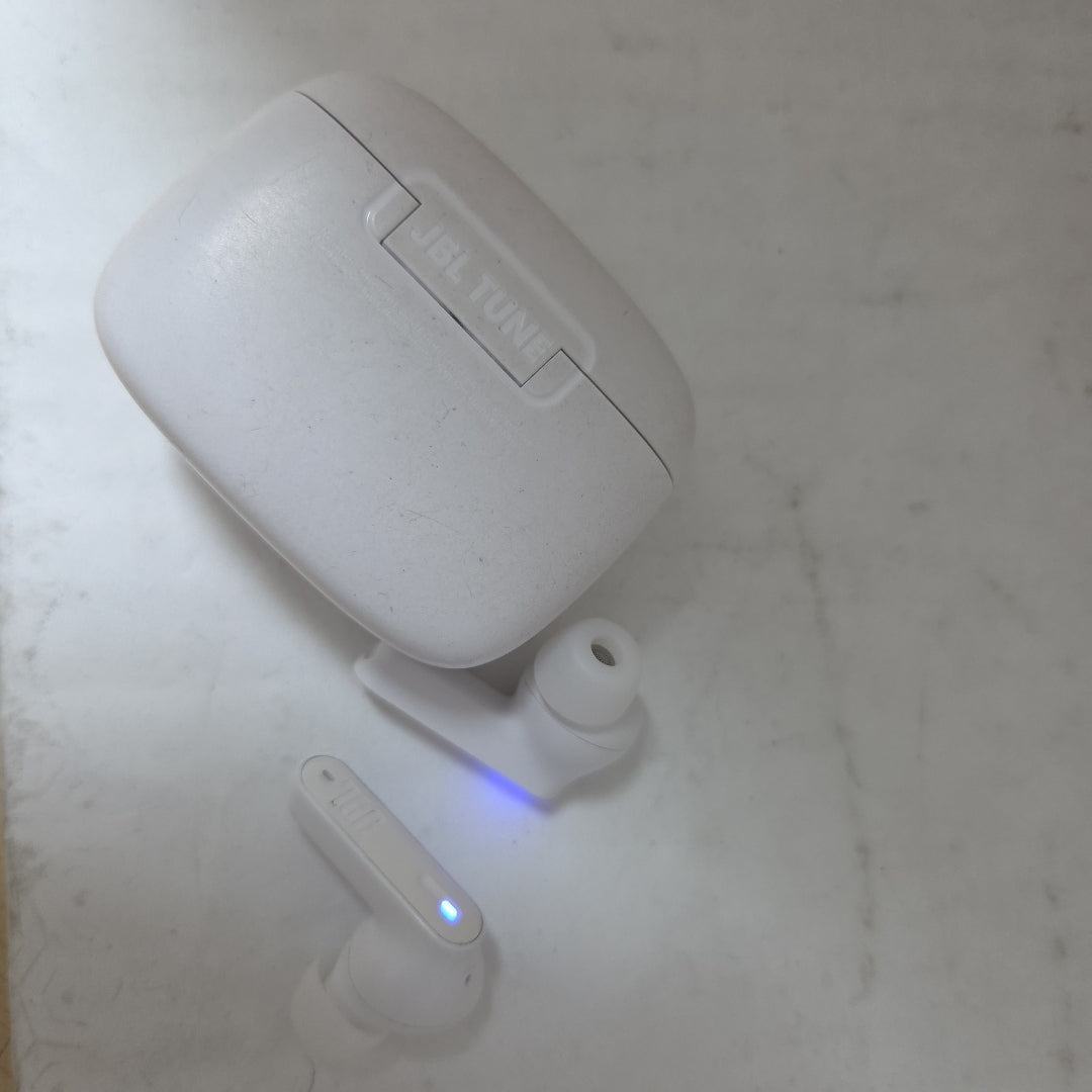 AUDIFONOS JBL TUNE BEAM INALAMBRICO IN EAR (SEMINUEVO)