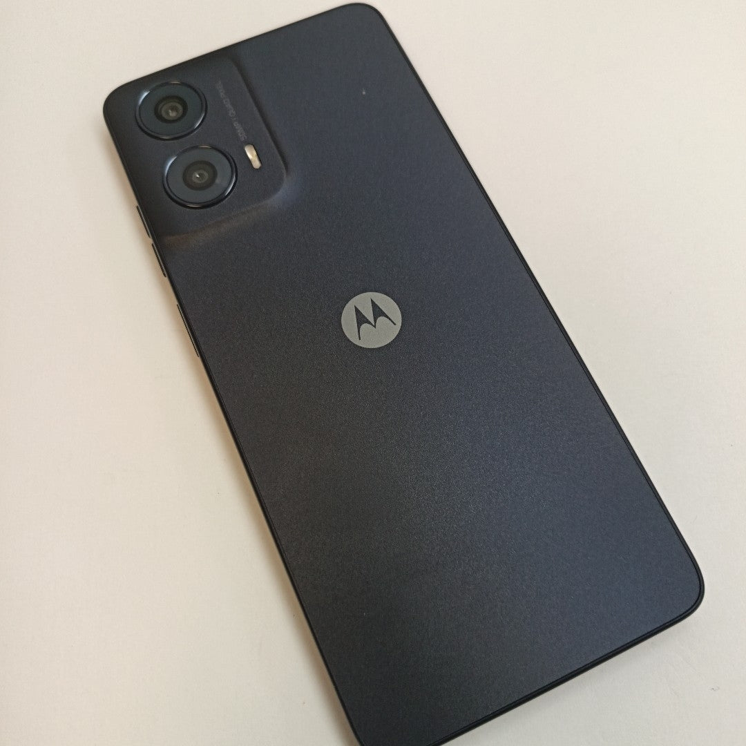 CELULAR MOTOROLA MOTO G24 XT2423-1 (2024) 256 GB 4 GB RAM (SEMINUEVO)