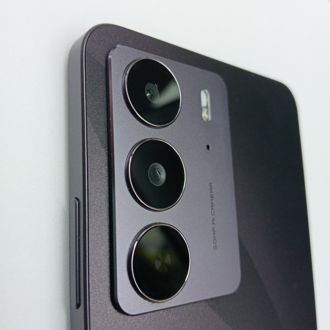 CELULAR REALME C75 RMX3941 (2025) 256 GB 8 GB RAM (SEMINUEVO)