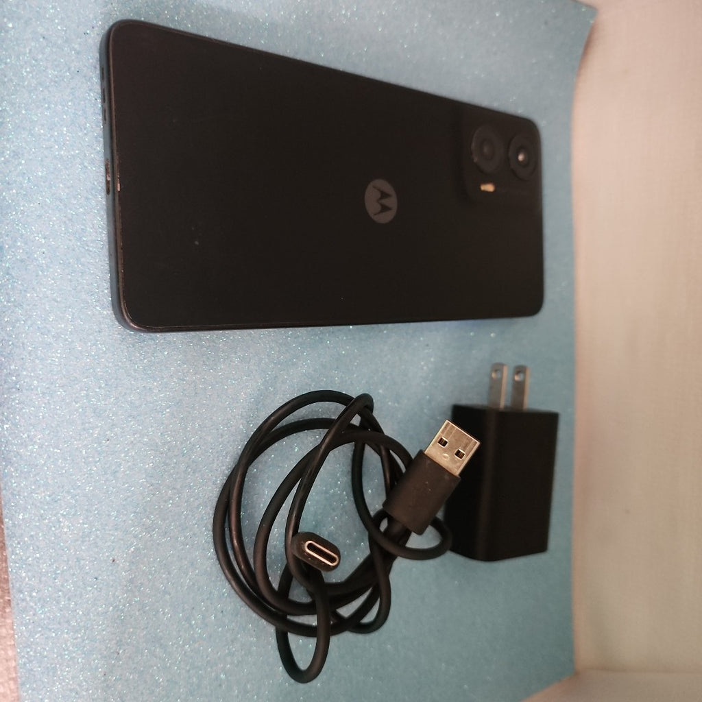 CELULAR MOTOROLA MOTO G24 XT2423-1 (2024) 256 GB 4 GB RAM (SEMINUEVO)