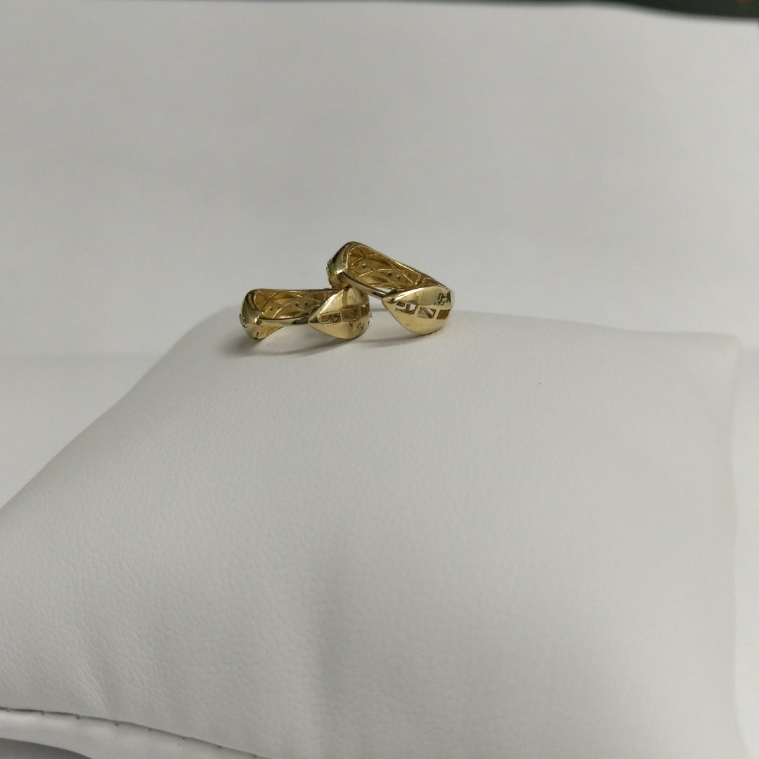 HUGGIES ORO 14K 2.3 (NUEVO)