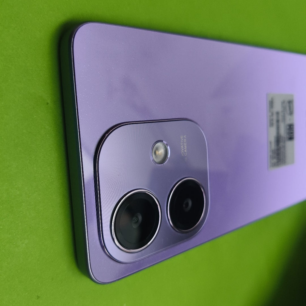 CELULAR OPPO  A40 CPH2669 (2024) 256 GB 4 GB RAM (SEMINUEVO)