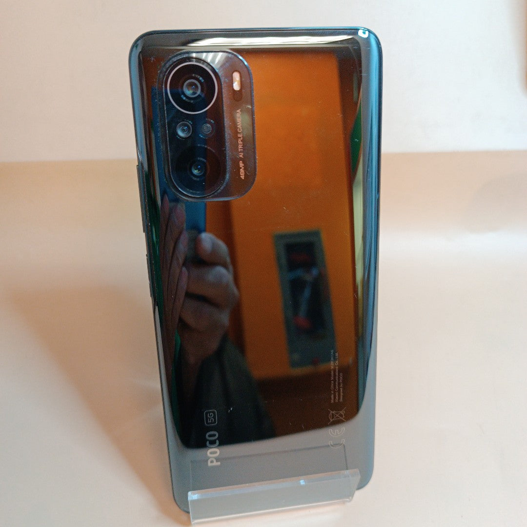 CELULAR XIAOMI POCO F3 M2012K11AG 256 GB 8 GB RAM (SEMINUEVO)