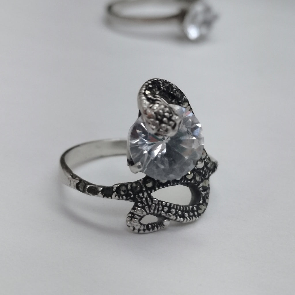 ANILLO. PLATA. 11 GRMS (SEMINUEVO)