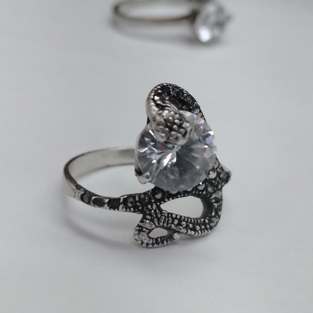 ANILLO. PLATA. 11 GRMS (SEMINUEVO)