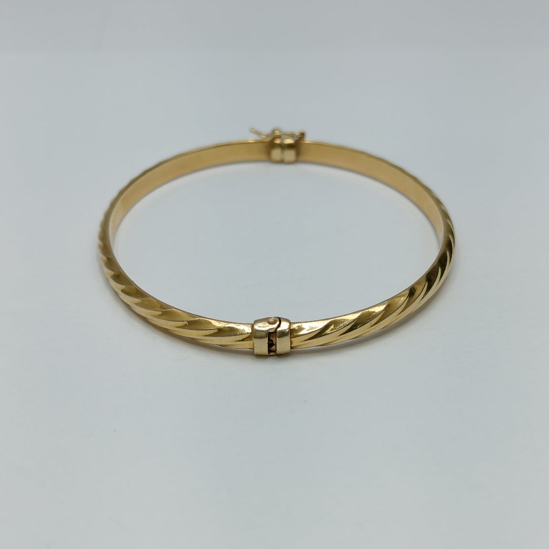 PULSERA RIGIDA. ORO. 14 K 6 GRMS (SEMINUEVO)