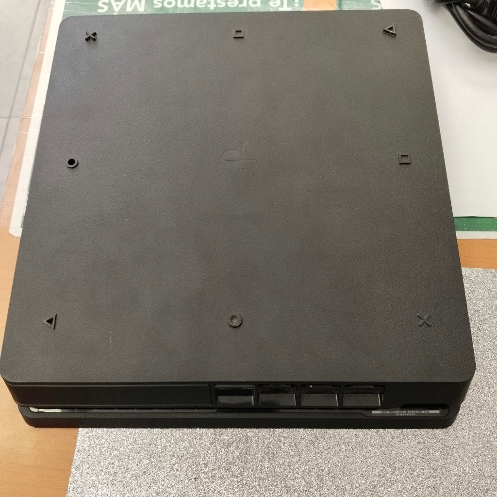 CONSOLA DE VIDEOJUEGO SONY PS4 SLIM 1 TB (SEMINUEVO)