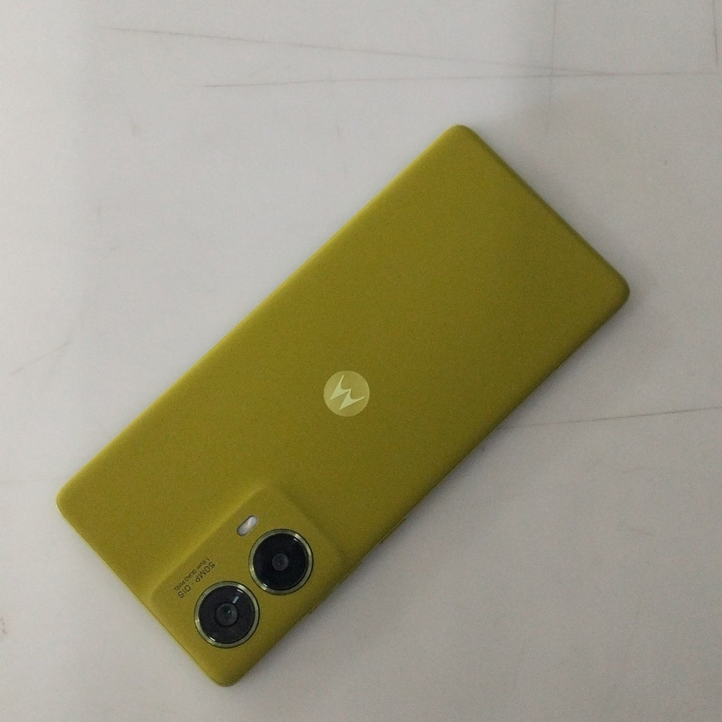 CELULAR MOTOROLA MOTO G85 5G XT2427-1 256 GB 8 GB RAM (SEMINUEVO)