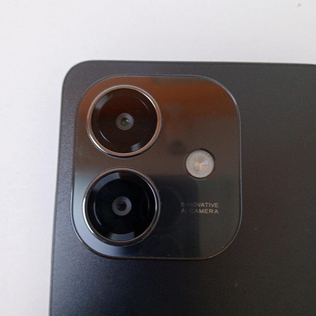 CELULAR OPPO  A60 CPH3669 256 GB 8 GB RAM (SEMINUEVO)