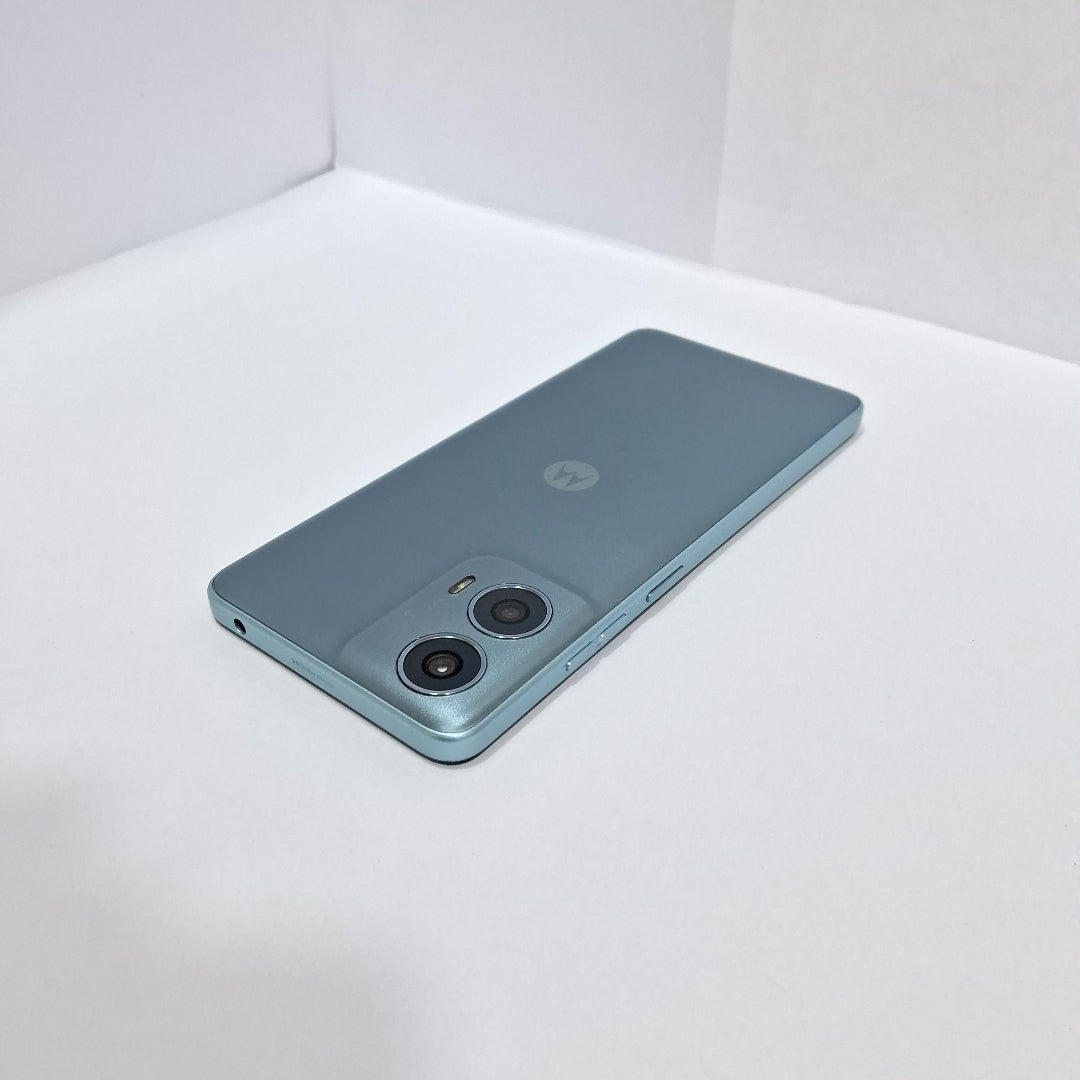 CELULAR MOTOROLA MOTO G24 POWER XT2425-1 (2024) 256 GB 8 GB RAM (SEMINUEVO)