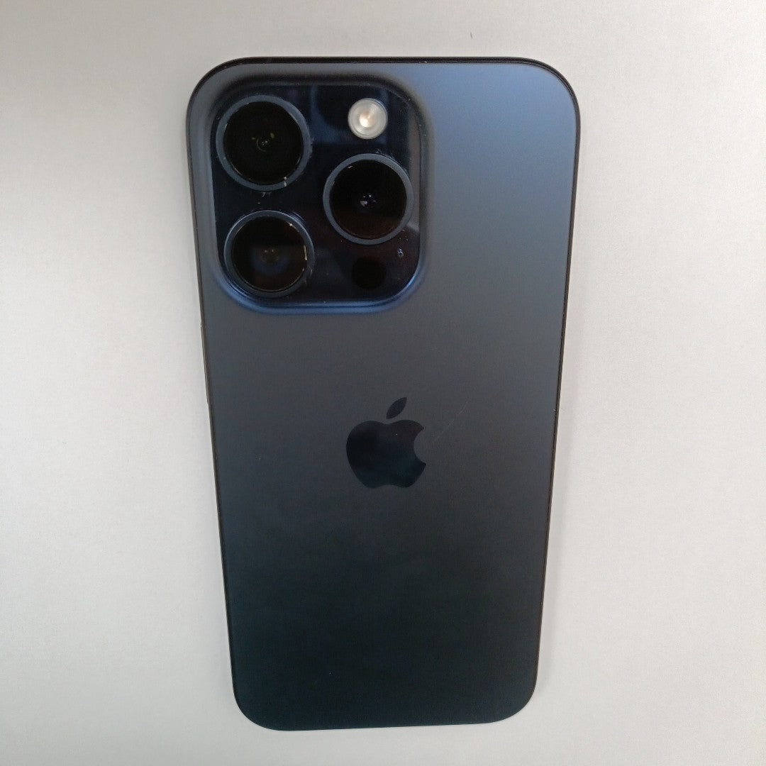 CELULAR APPLE IPHONE 15 PRO A2848 (2023) 128 GB 8 GB RAM (SEMINUEVO)