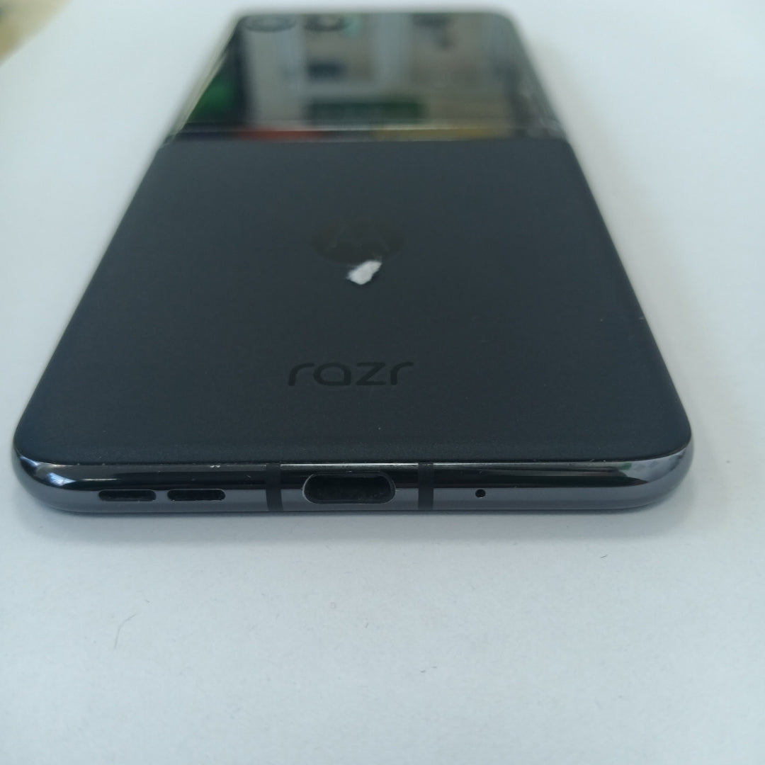 CELULAR MOTOROLA RAZR+ XT2321-5 (2023) 256 GB 8 GB RAM (SEMINUEVO)