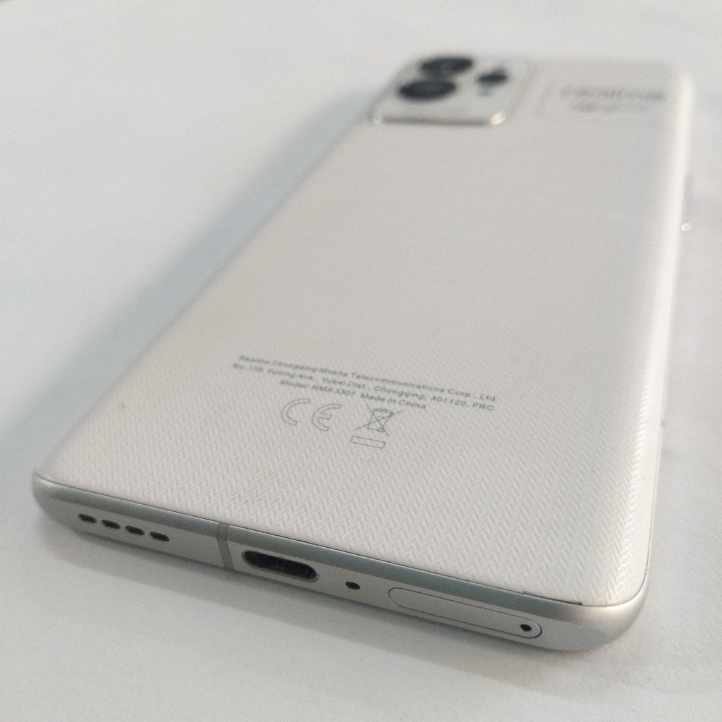 CELULAR REALME GT2 PRO RMX3301 256 GB 12 GB RAM (SEMINUEVO)