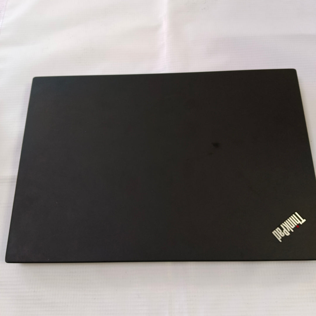 LAPTOP LENOVO THINKPAD T14 GEN 2 (2022) 512 GB SSD 16 GB RAM (SEMINUEVO)