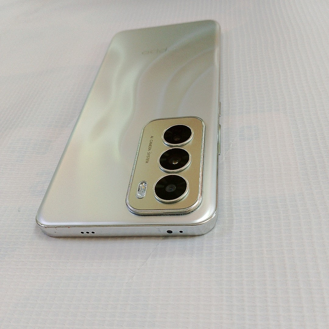 CELULAR OPPO   RENO12 5G CPH2625 (2024) 512 GB 12 GB RAM (SEMINUEVO)