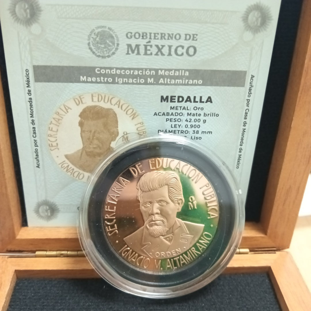 MEDALLA CONMEMORATIVA. ORO. 21 K 42 GRMS (SEMINUEVO)