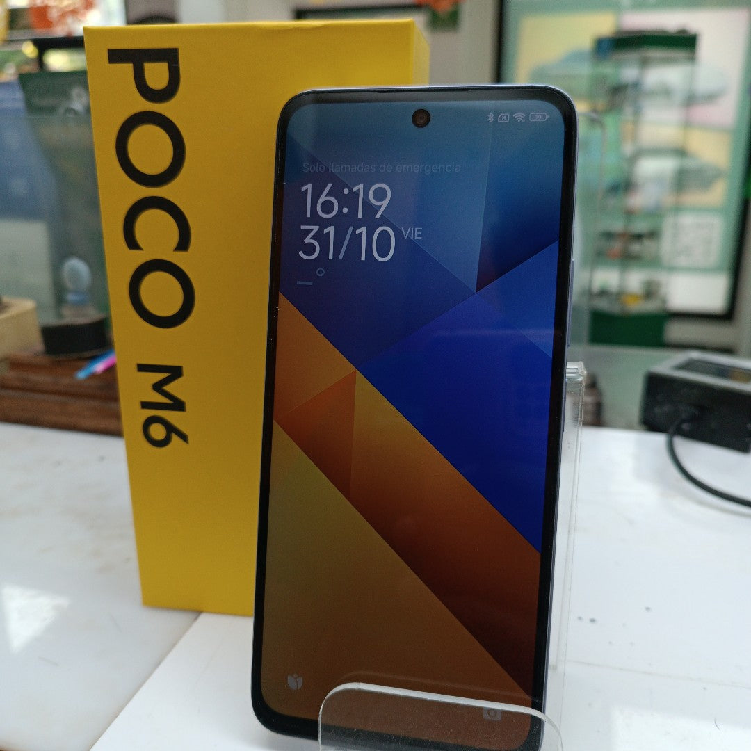 CELULAR XIAOMI POCO M6 2404APC5FG (2023) 256 GB 8 GB RAM (SEMINUEVO)
