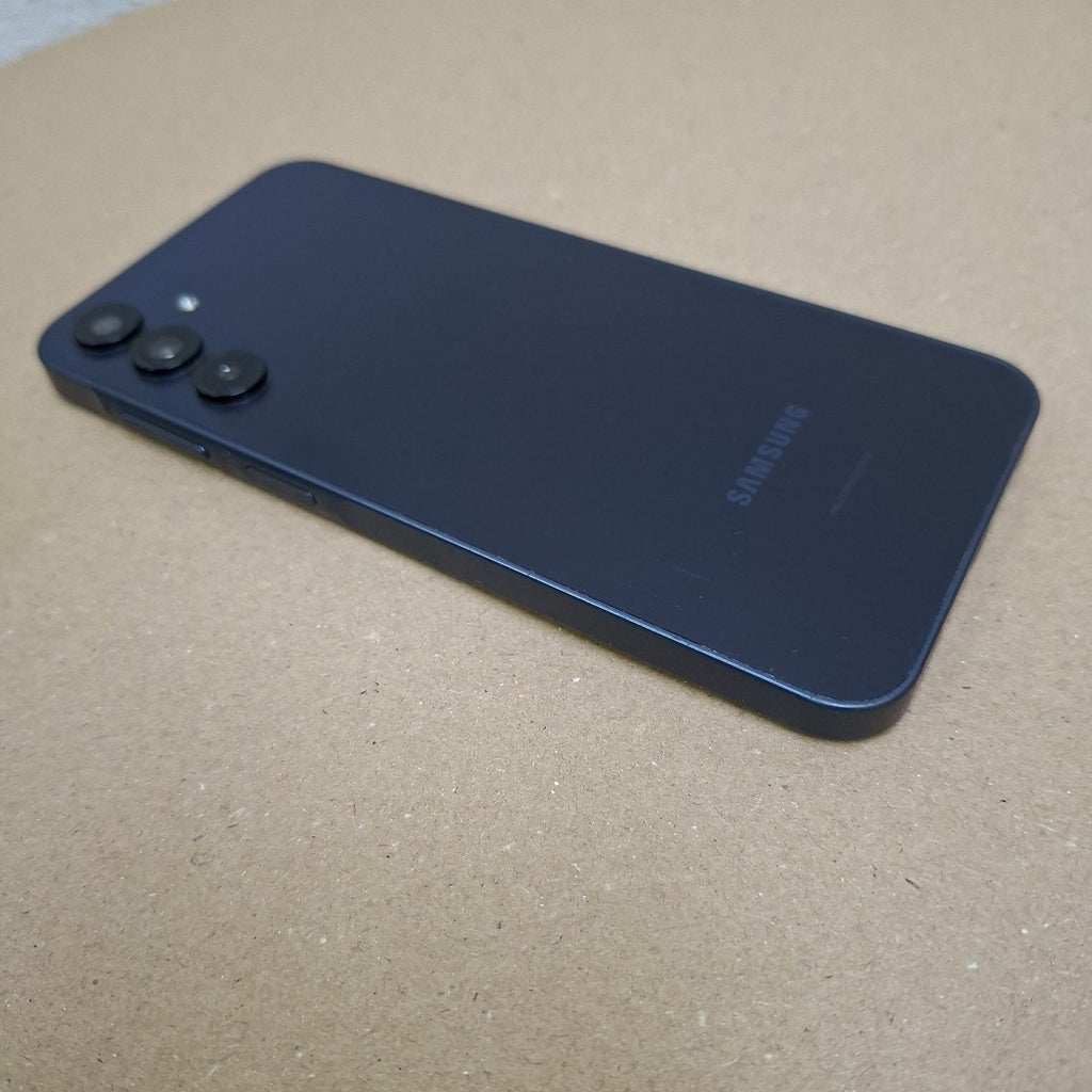 CELULAR SAMSUNG GALAXY A15 5G SM-A156U (2023) 128 GB 4 GB RAM (SEMINUEVO)