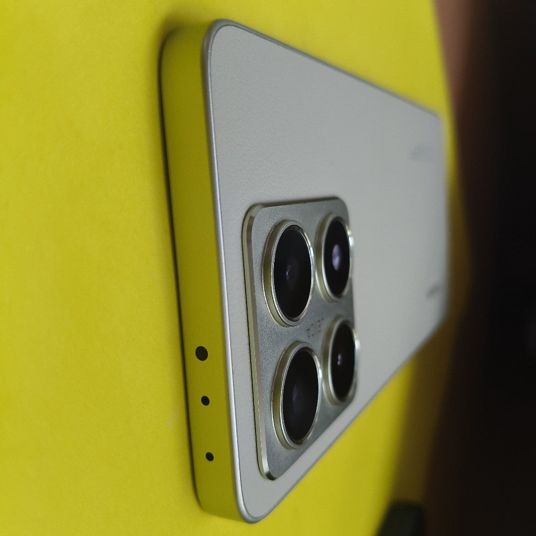 CELULAR XIAOMI 14T 5G 2406APNFAG (2024) 512 GB 12 GB RAM (SEMINUEVO)