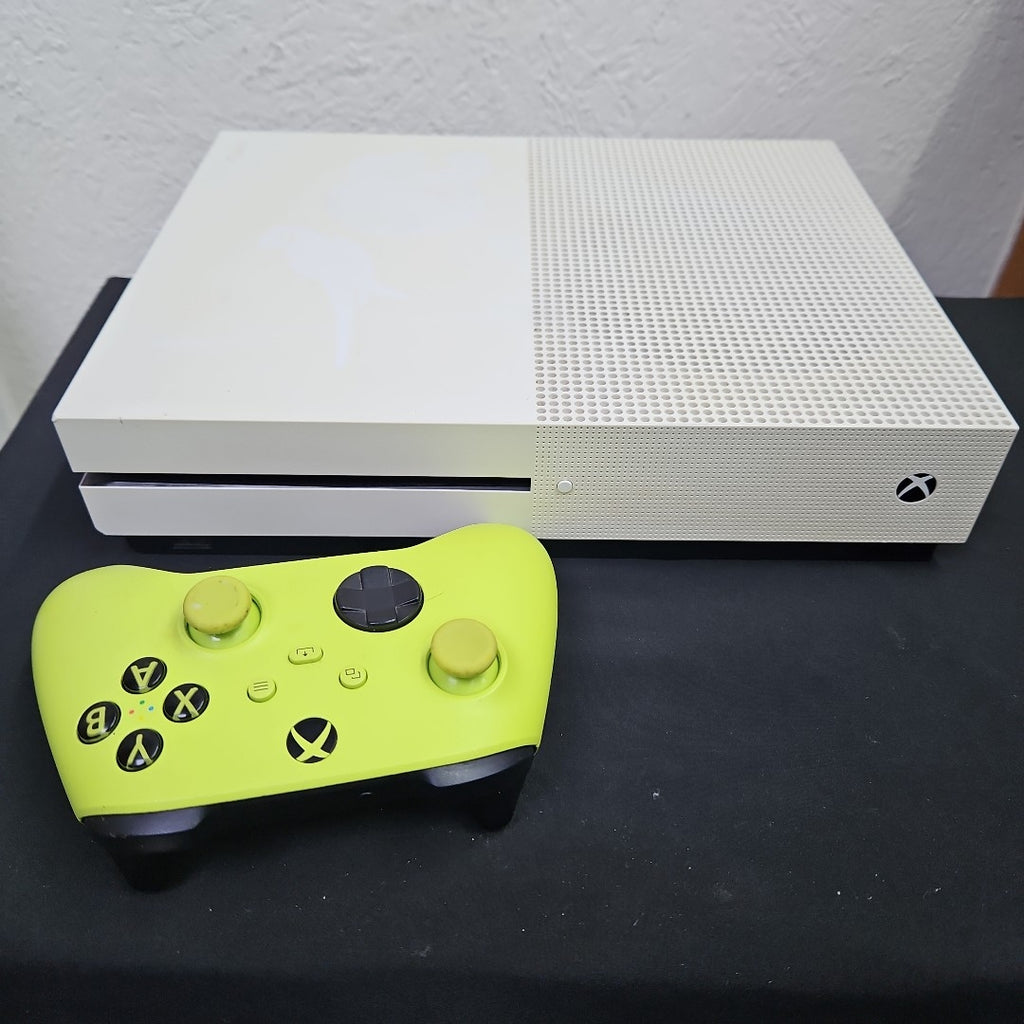 CONSOLA DE VIDEOJUEGO MICROSOFT XBOX ONE S 500 GB  (SEMINUEVO)