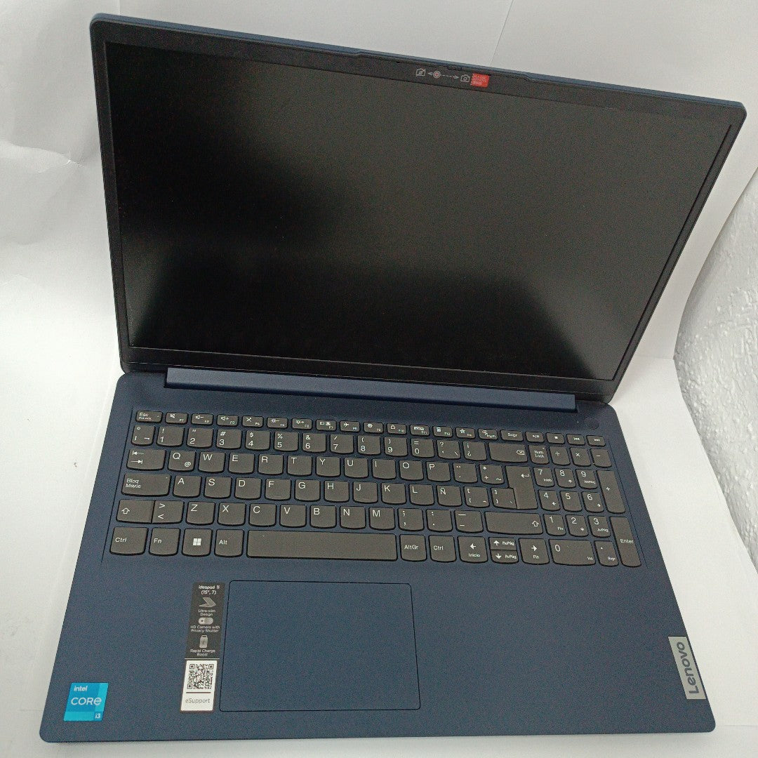 LAPTOP LENOVO IDEAPAD 1 15IAU7 (2023) 1 TB SSD 8 GB RAM (SEMINUEVO)