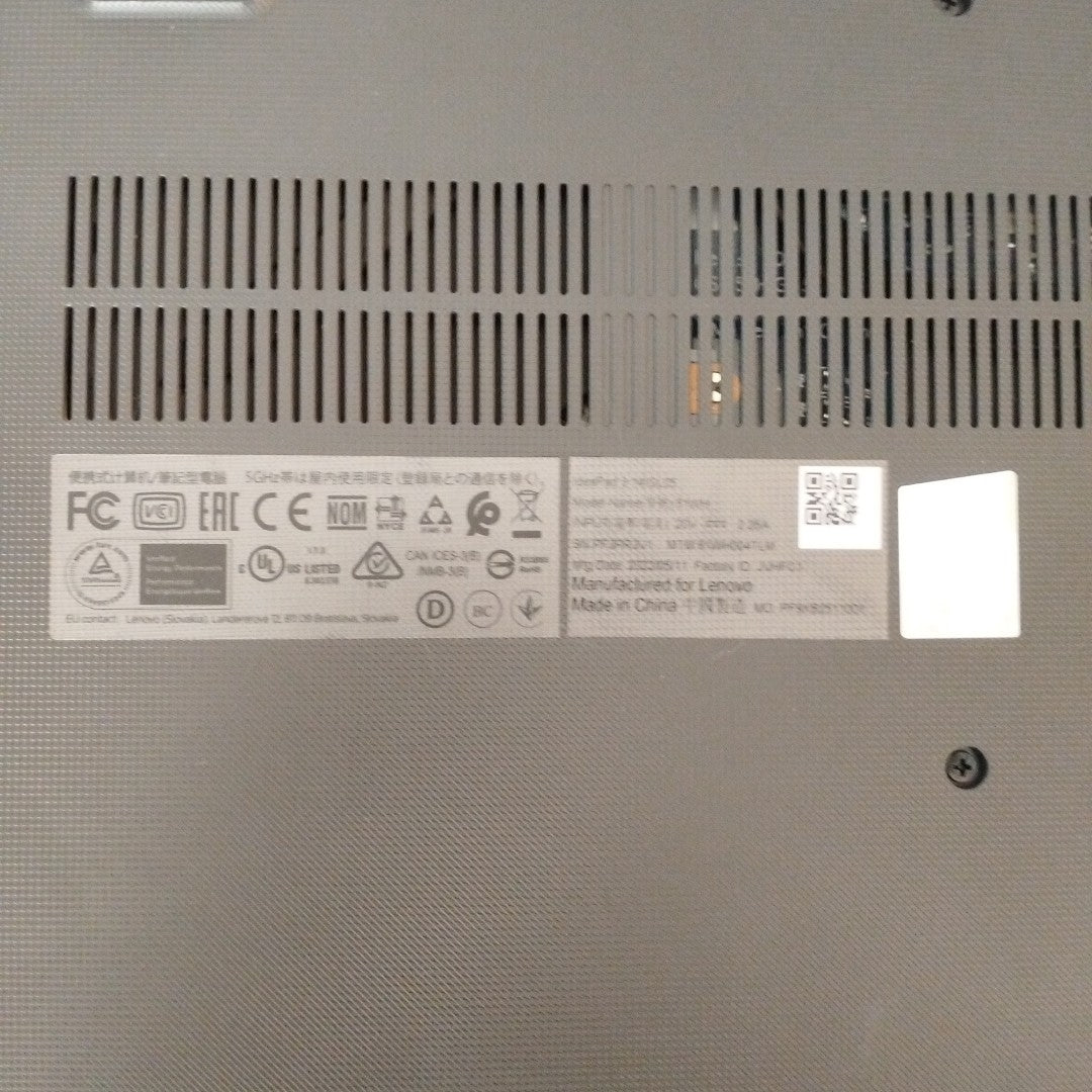 LAPTOP LENOVO IDEAPAD 3 14IGL05 (2022) 256 GB SSD 8 GB RAM (SEMINUEVO)