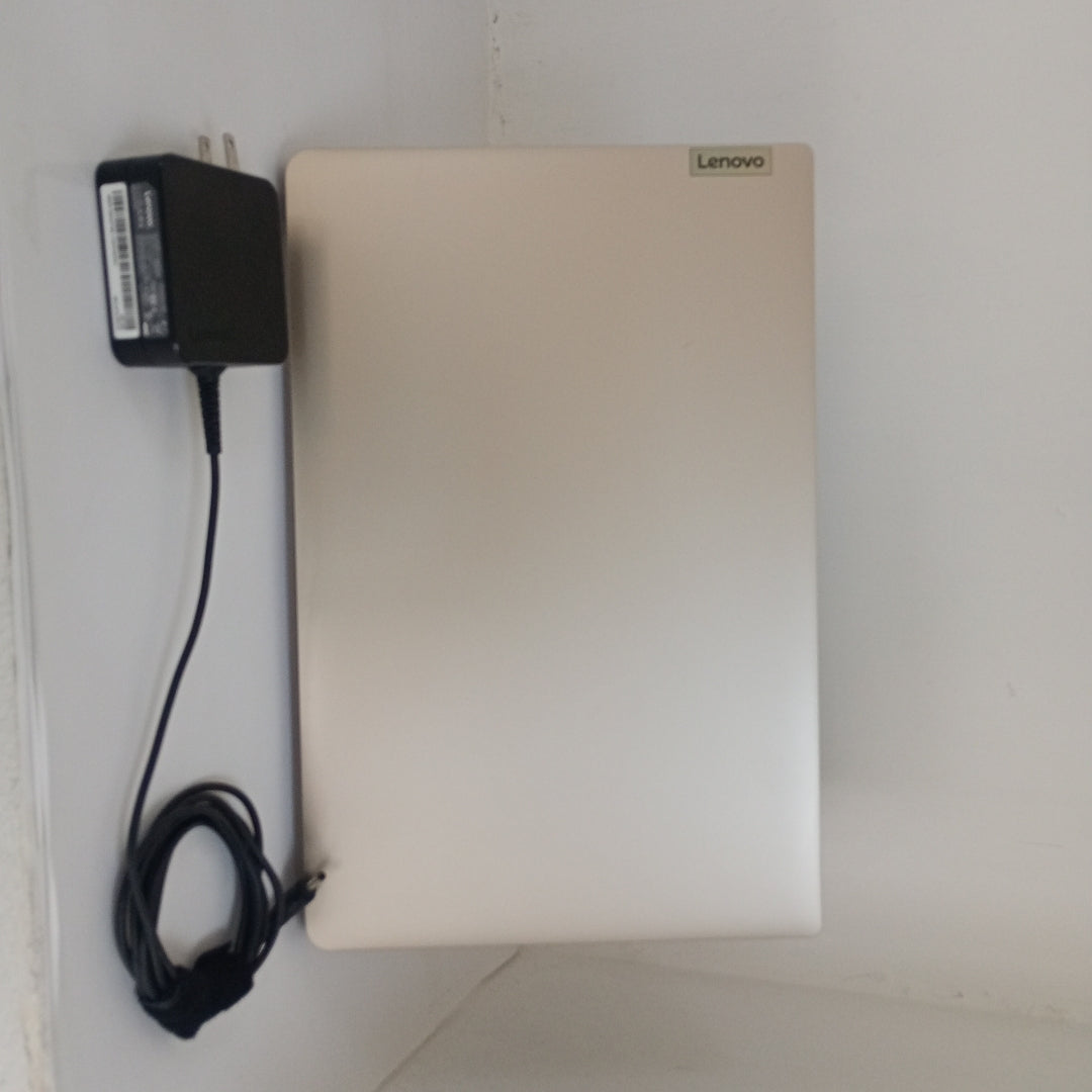 LAPTOP LENOVO IDEAPAD 1 15ALC7 (2024) 512 GB SSD 16 GB RAM (SEMINUEVO)