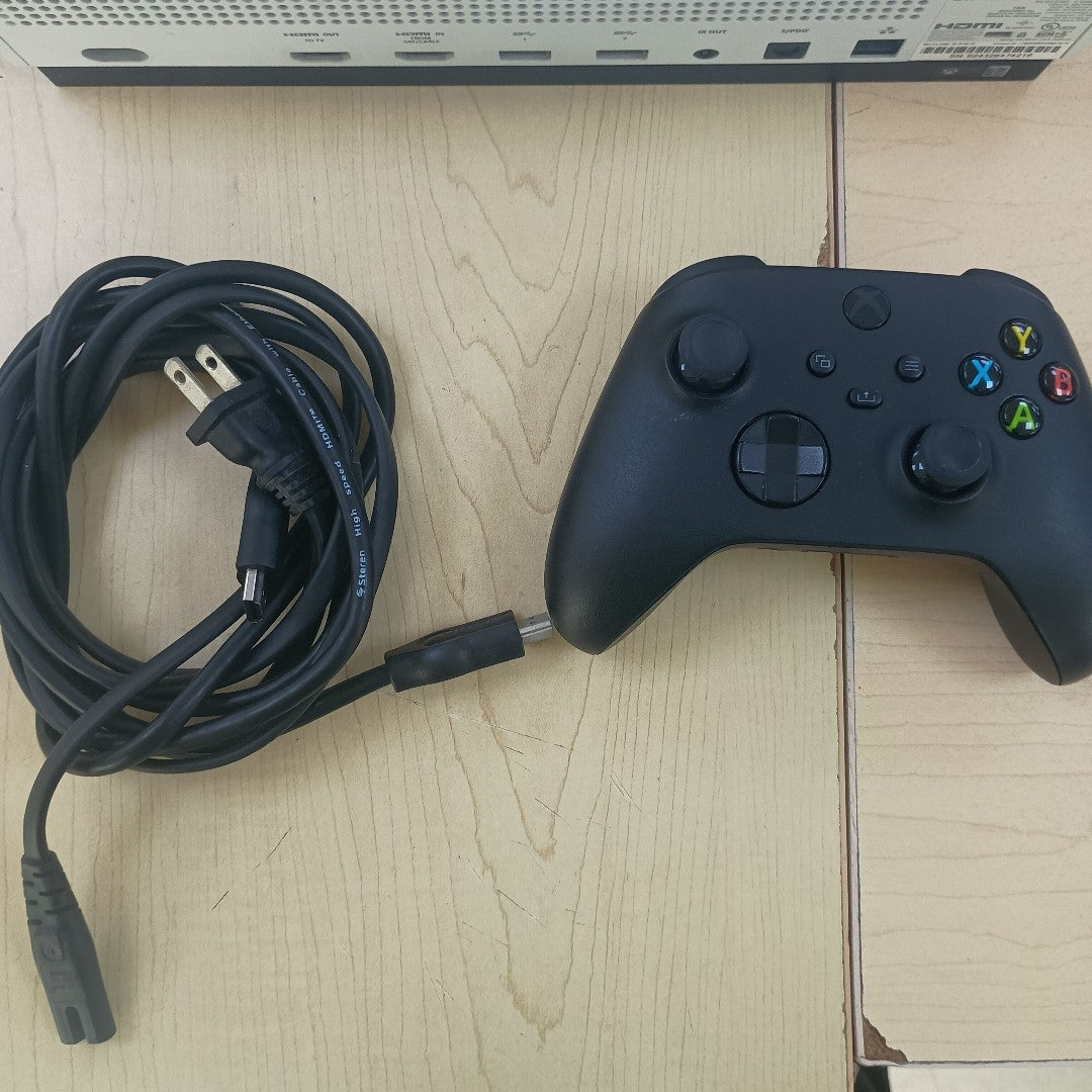 CONSOLA DE VIDEOJUEGO MICROSOFT XBOX ONE S 500 GB  (SEMINUEVO)