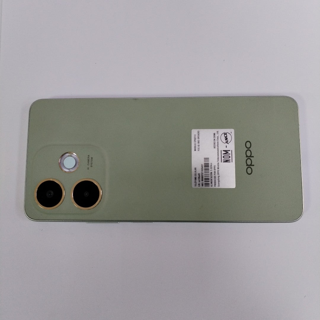 CELULAR OPPO  A5 PRO CPH2711 (2025) 256 GB 8 GB RAM (SEMINUEVO)