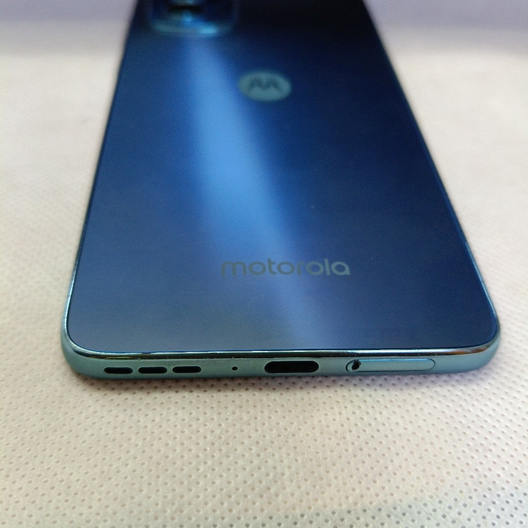 CELULAR MOTOROLA MOTO EDGE 30 XT2203-1 128 GB 8 GB RAM (SEMINUEVO)