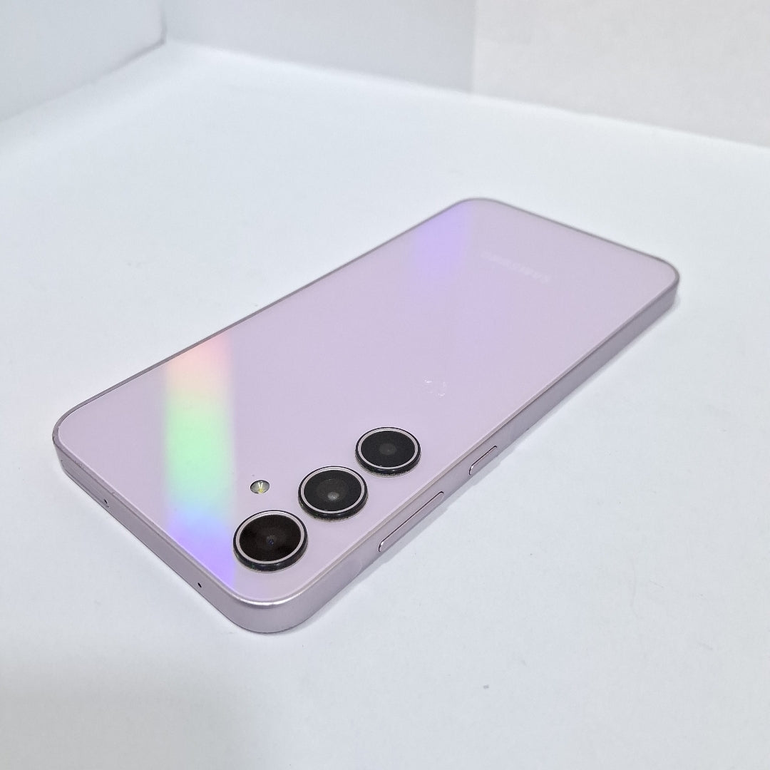 CELULAR SAMSUNG GALAXY A35 5G SM-A356E (2024) 128 GB 6 GB RAM (SEMINUEVO)