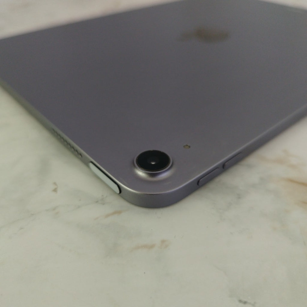 TABLETA APPLE IPAD AIR 5 A2588 64 GB 8 GB RAM (SEMINUEVO)