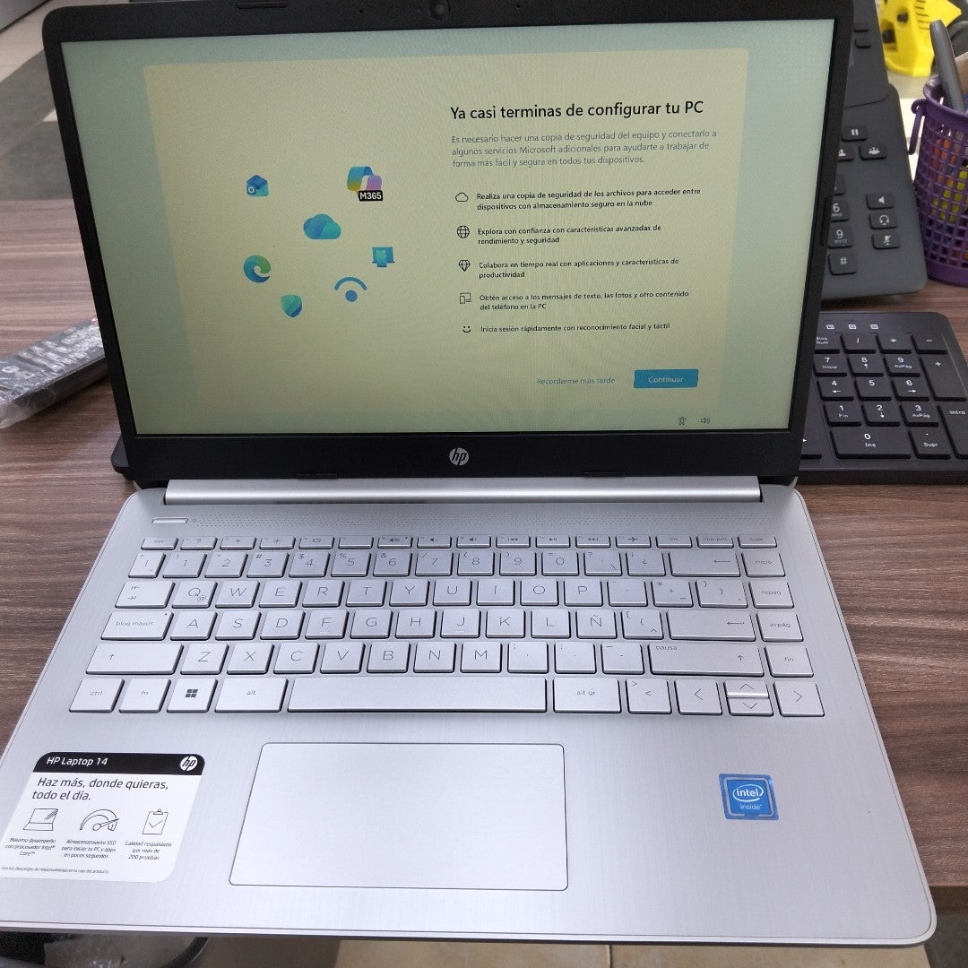 LAPTOP HP 14-DQ0530LA(2024) 256 GB SSD 8 GB RAM (SEMINUEVO)