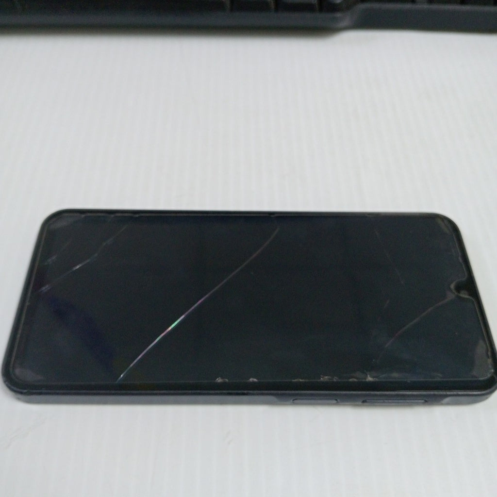 CELULAR SAMSUNG GALAXY A16 SM-A165M (2024) 128 GB 4 GB RAM (SEMINUEVO)