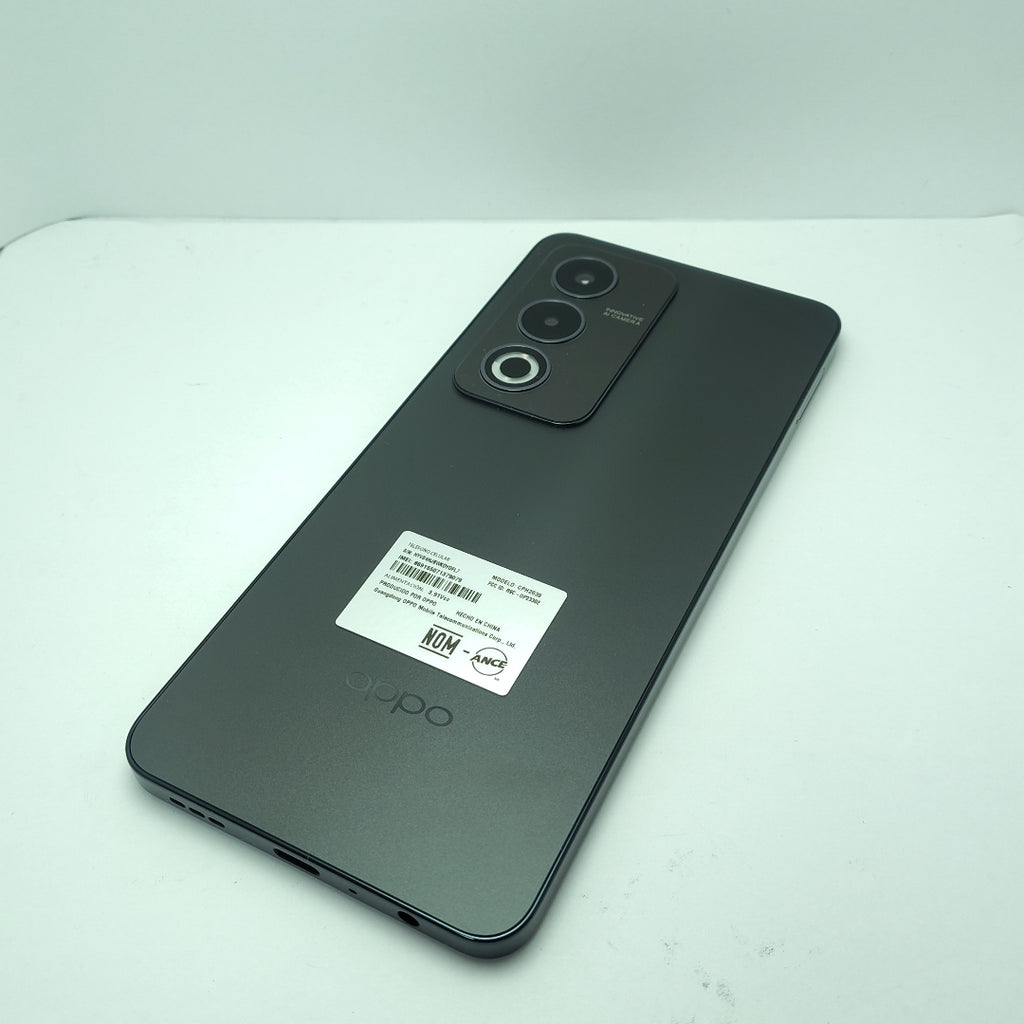 CELULAR OPPO  A80 5G CPH2639 (2024) 256 GB 8 GB RAM (SEMINUEVO)