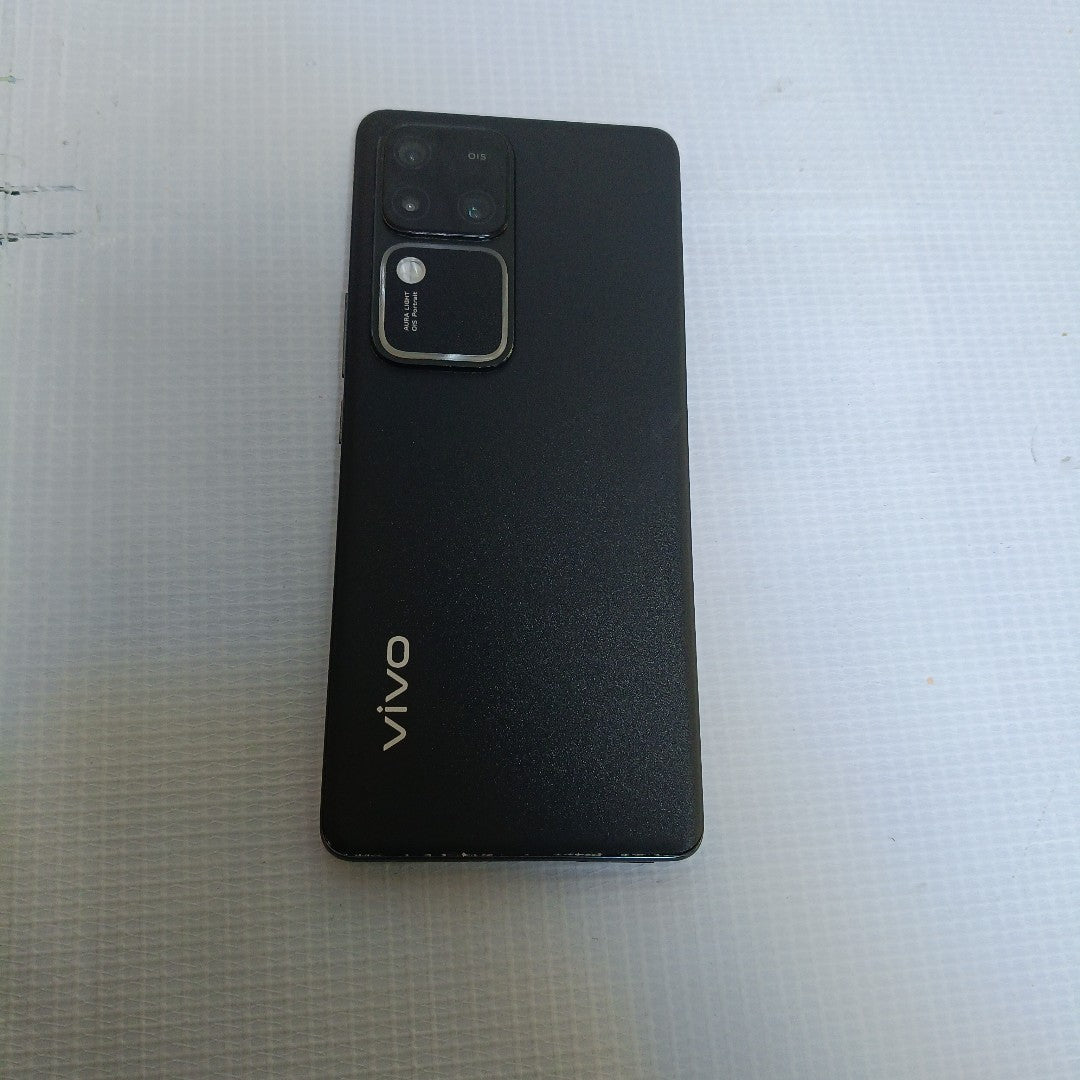 CELULAR VIVO V30 V2318 (2024) 512 GB 12 GB RAM (SEMINUEVO)