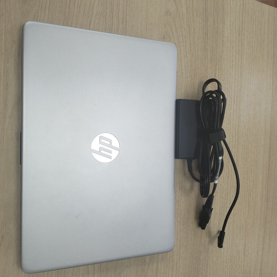 LAPTOP HP 14-DQ5007LA (2023) 512 GB SSD 16 GB RAM (SEMINUEVO)