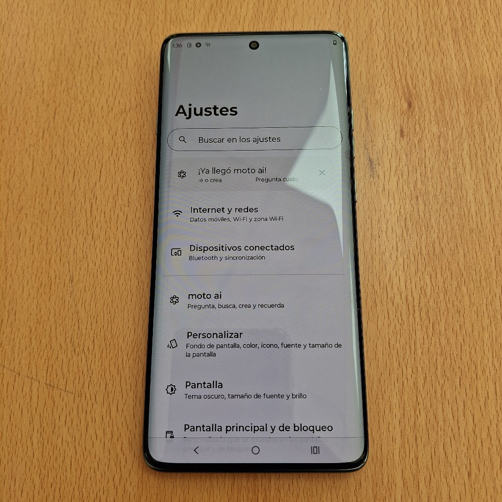 CELULAR MOTOROLA EDGE 60 PRO XT2507-1 (2025) 512 GB 12 GB RAM (SEMINUEVO)