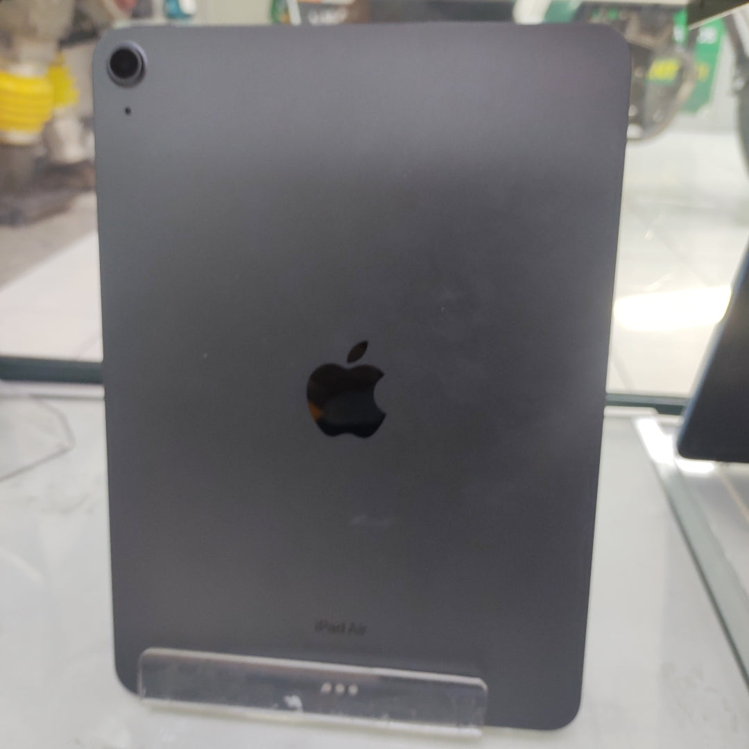 TABLETA APPLE IPAD AIR 5 A2588 256 GB 8 GB RAM (SEMINUEVO)